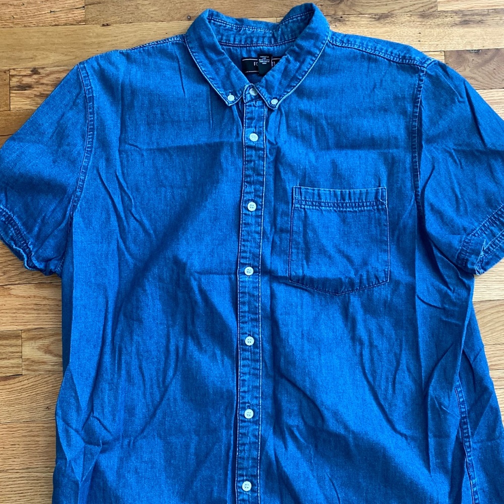 Slim Fit Denim Button Down L/XL